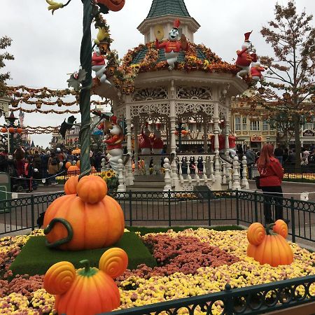 F&B'S Garden 10 Min Disneyland Paris Montry Eksteriør billede